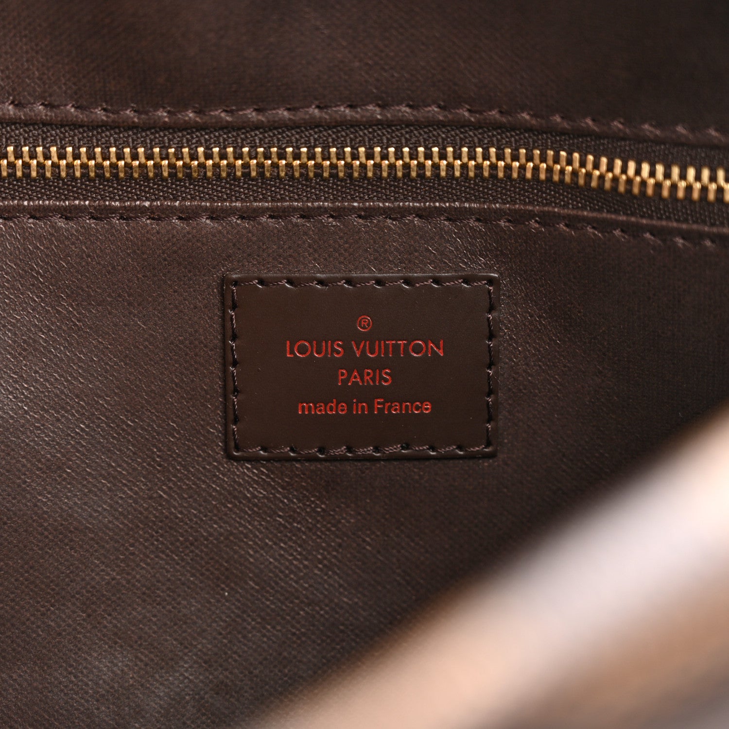 Louis Vuitton Damier Ebene Toiletry Bag 25 6 of 8