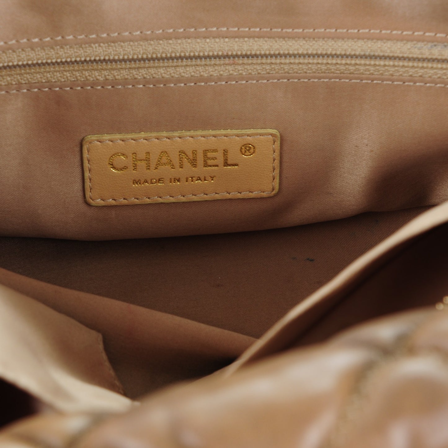 Lambskin Bubble Quilt Bowler Dark Beige