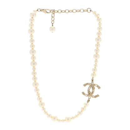 Chanel Pearl Crystal CC Camellia Short Necklace Gold 2 of 4