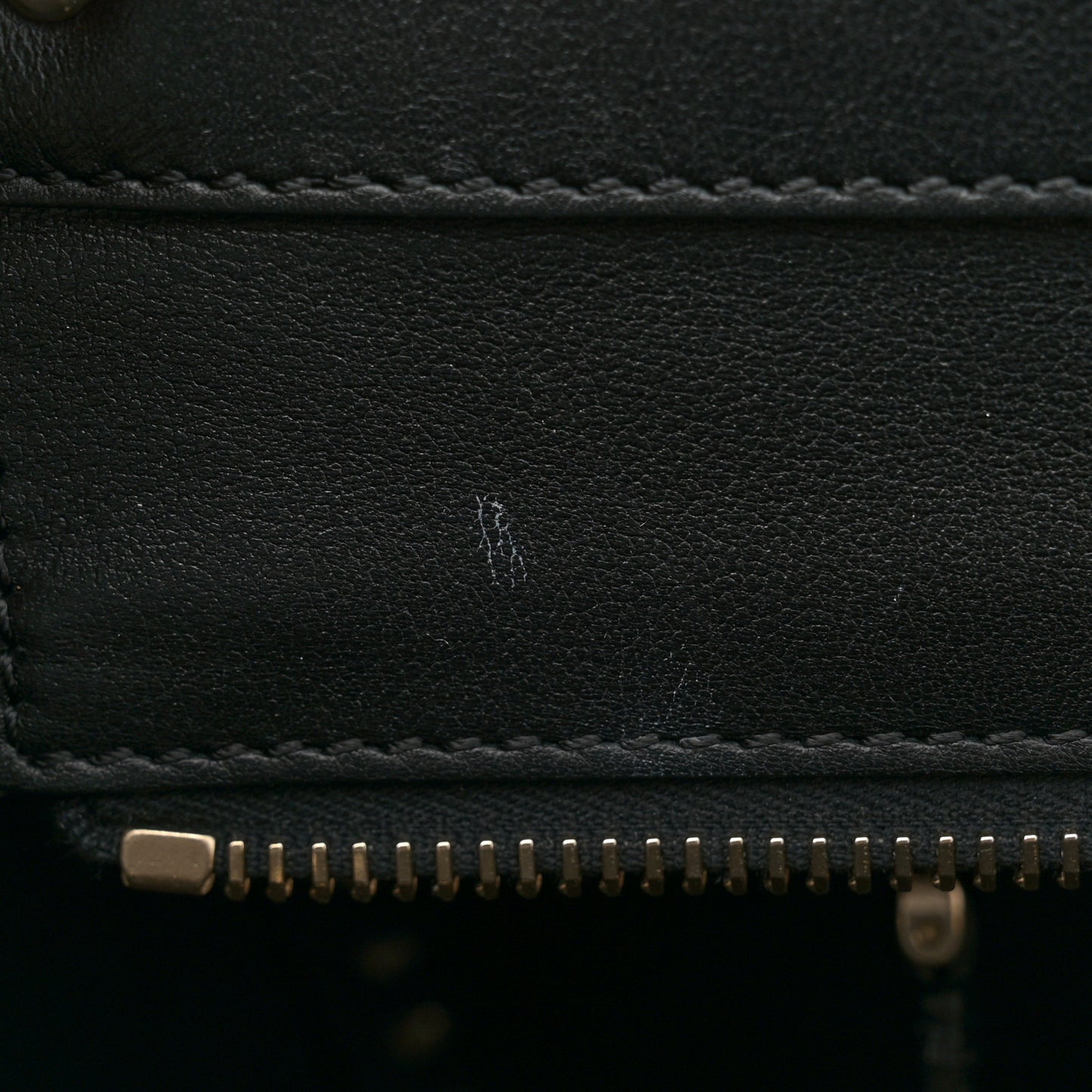 Vitello Small Rockstud Double Handle Tote Black