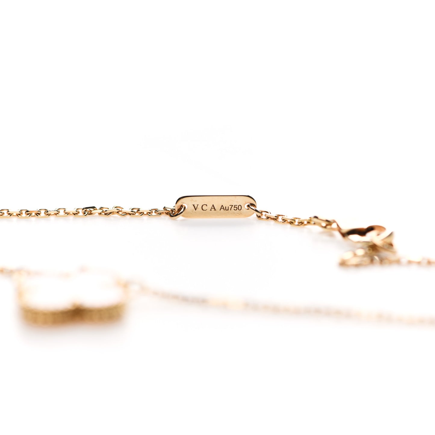 18K Yellow Gold Mother of Pearl Vintage Alhambra Pendant Necklace