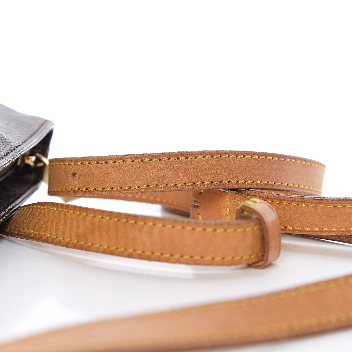 Louis Vuitton Monogram Trotteur 9 of 10
