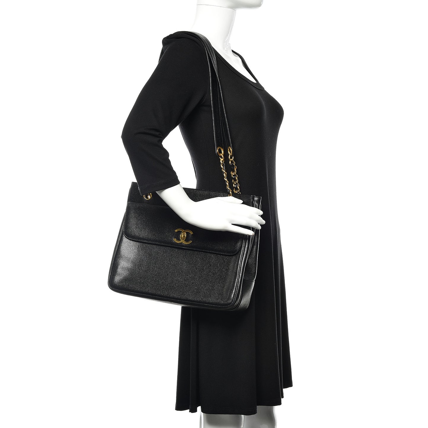 Caviar CC Shoulder Bag Black