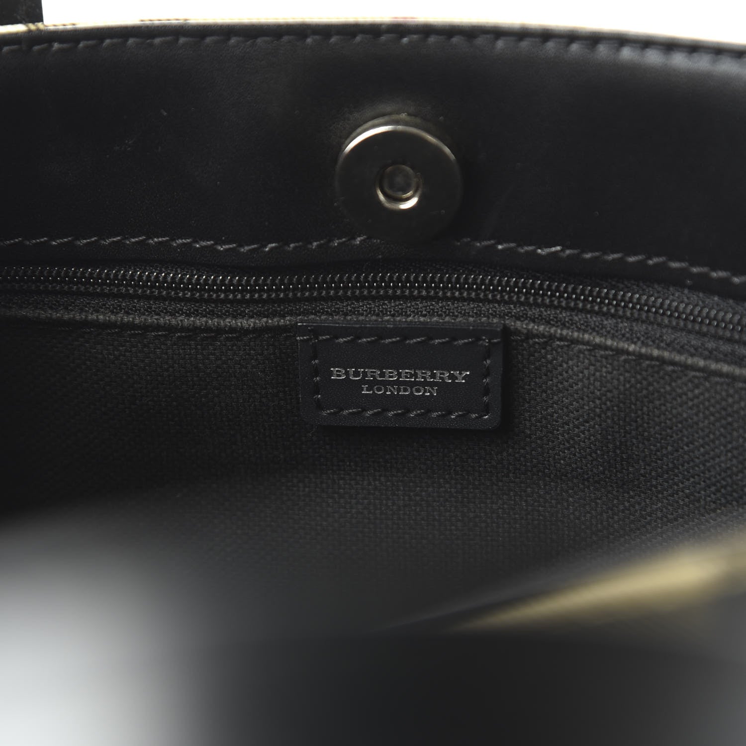 Burberry House Check Medium Tote 8 of 9