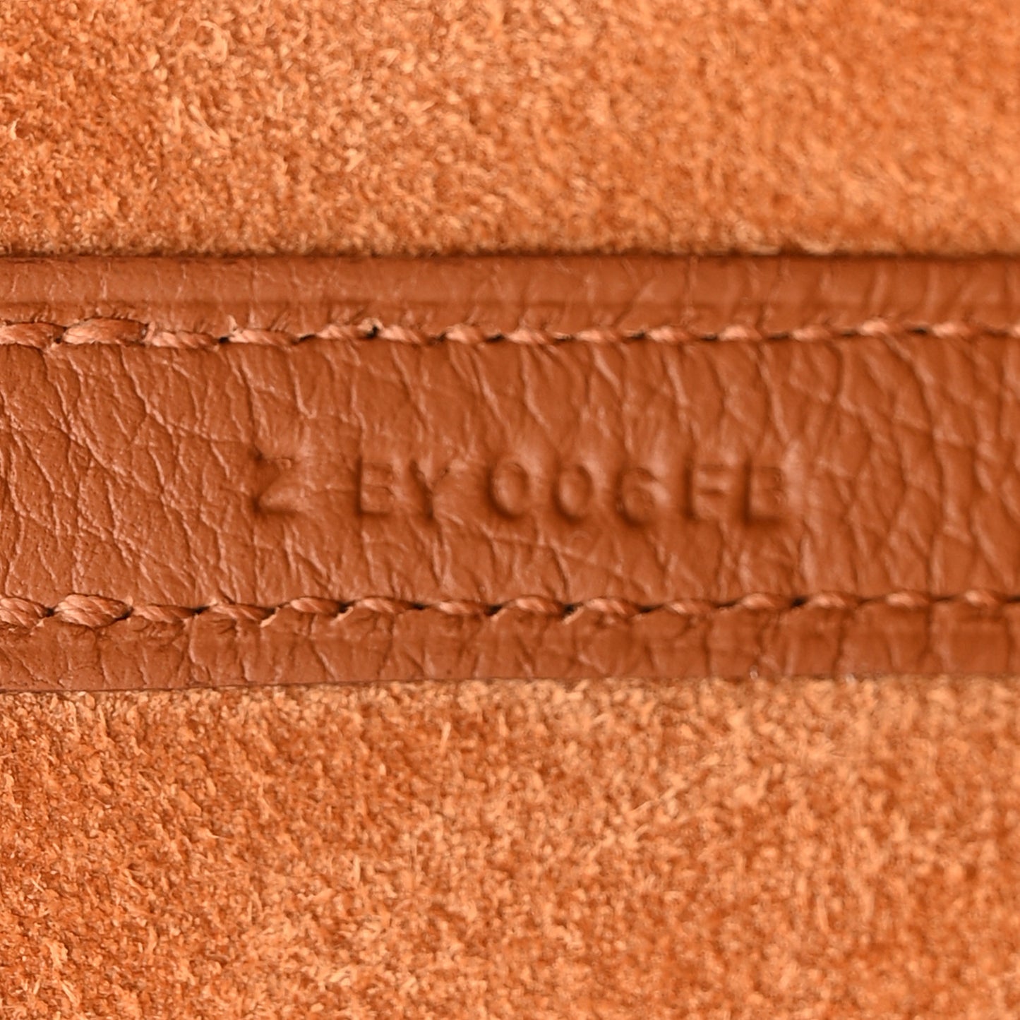 Taurillon Clemence Matte Alligator Picotin Lock Touch 18 PM Gold