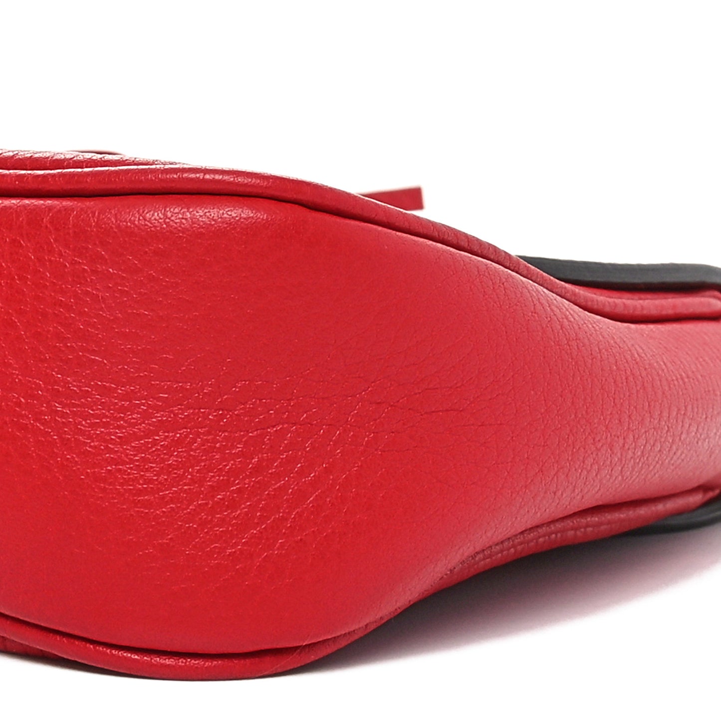 Pebbled Calfskin Medium Soho Flap Crossbody Tabasco Red