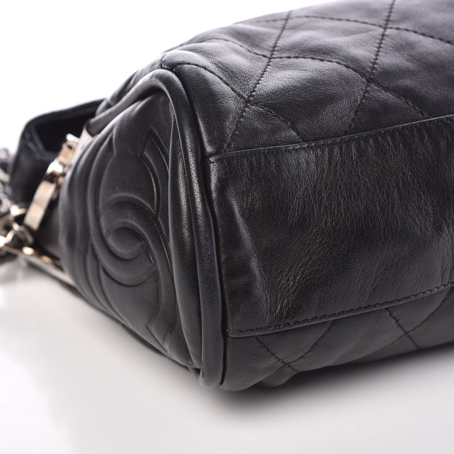 Chanel Lambskin Medium Ultimate Soft Tote Black 8 of 11