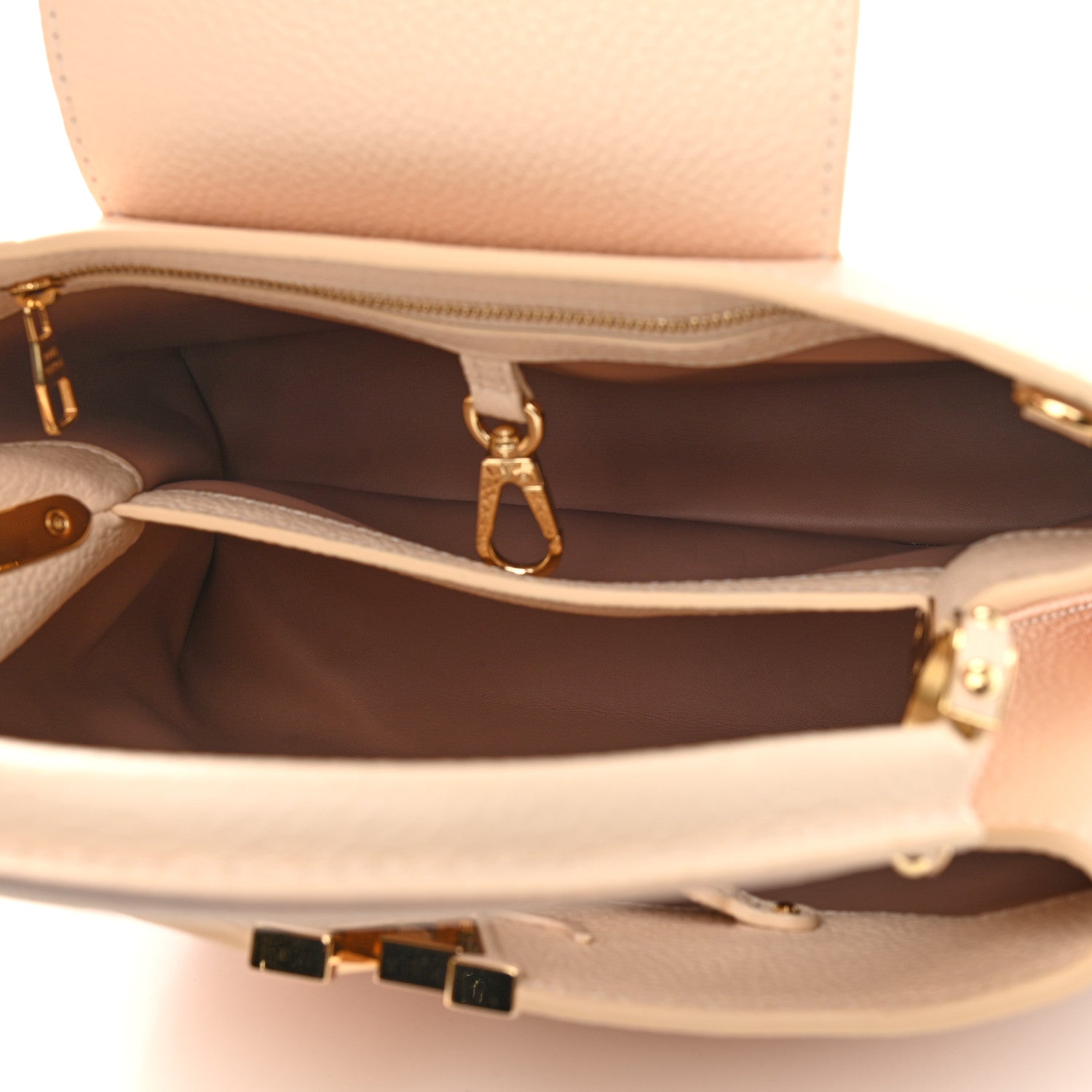 Louis Vuitton Taurillon Gradient Capucines PM Cloudy Creme 5 of 9