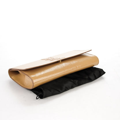Saint Laurent Textured Patent Calfskin Monogram Large Belle De Jour Clutch Nude 4 of 7
