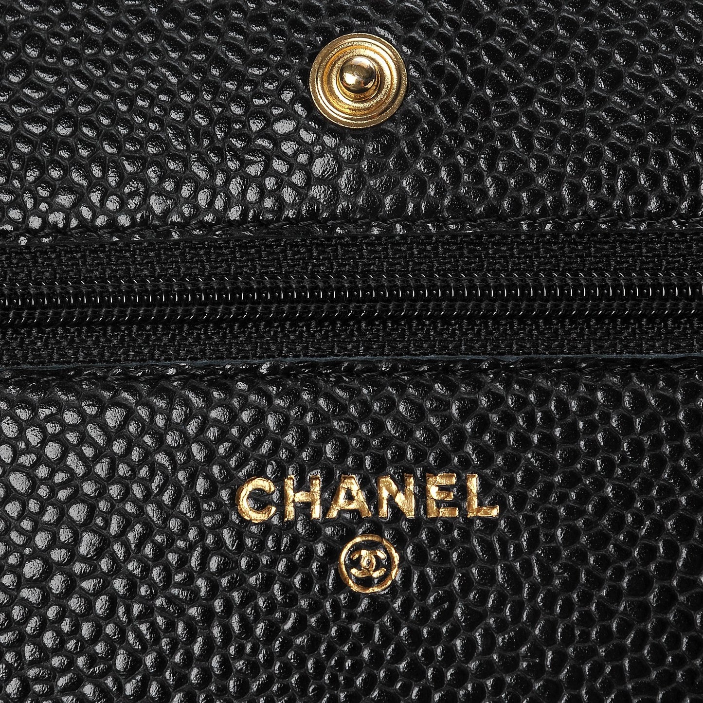 Caviar Quilted Wallet On Chain WOC Black