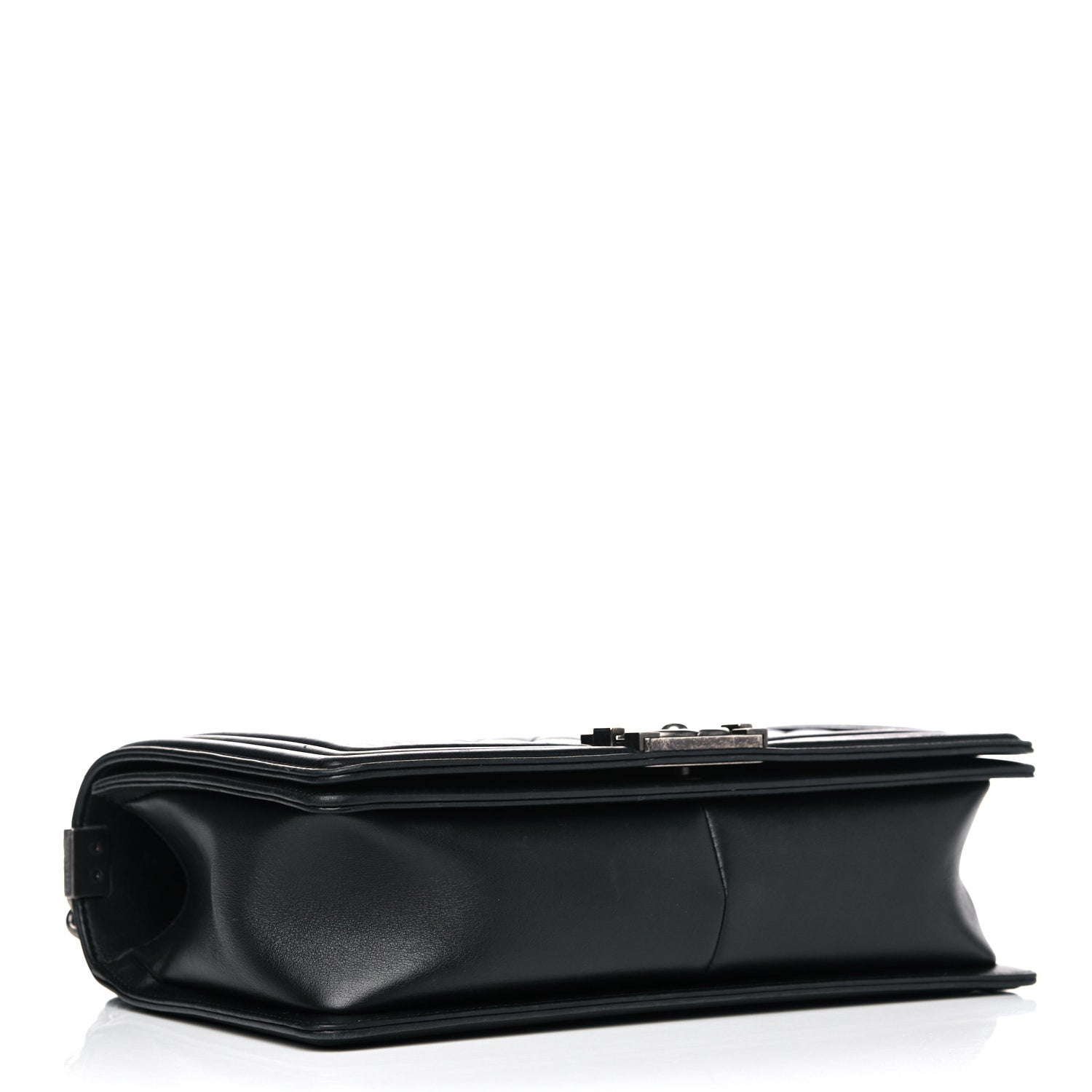 Chanel Calfskin Quilted New Medium Boy Flap Black 4 of 19