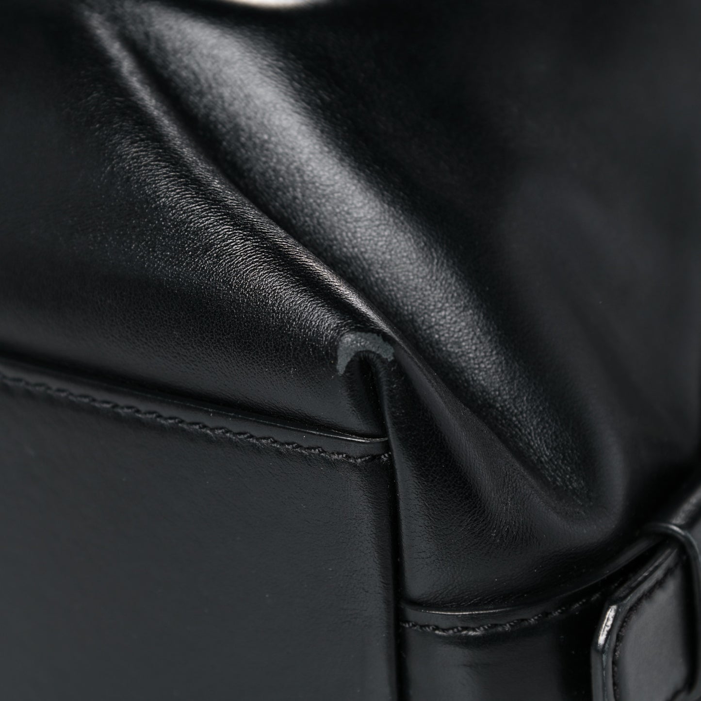 Waxed Calfskin Medium Nightingale Logo Strap Black