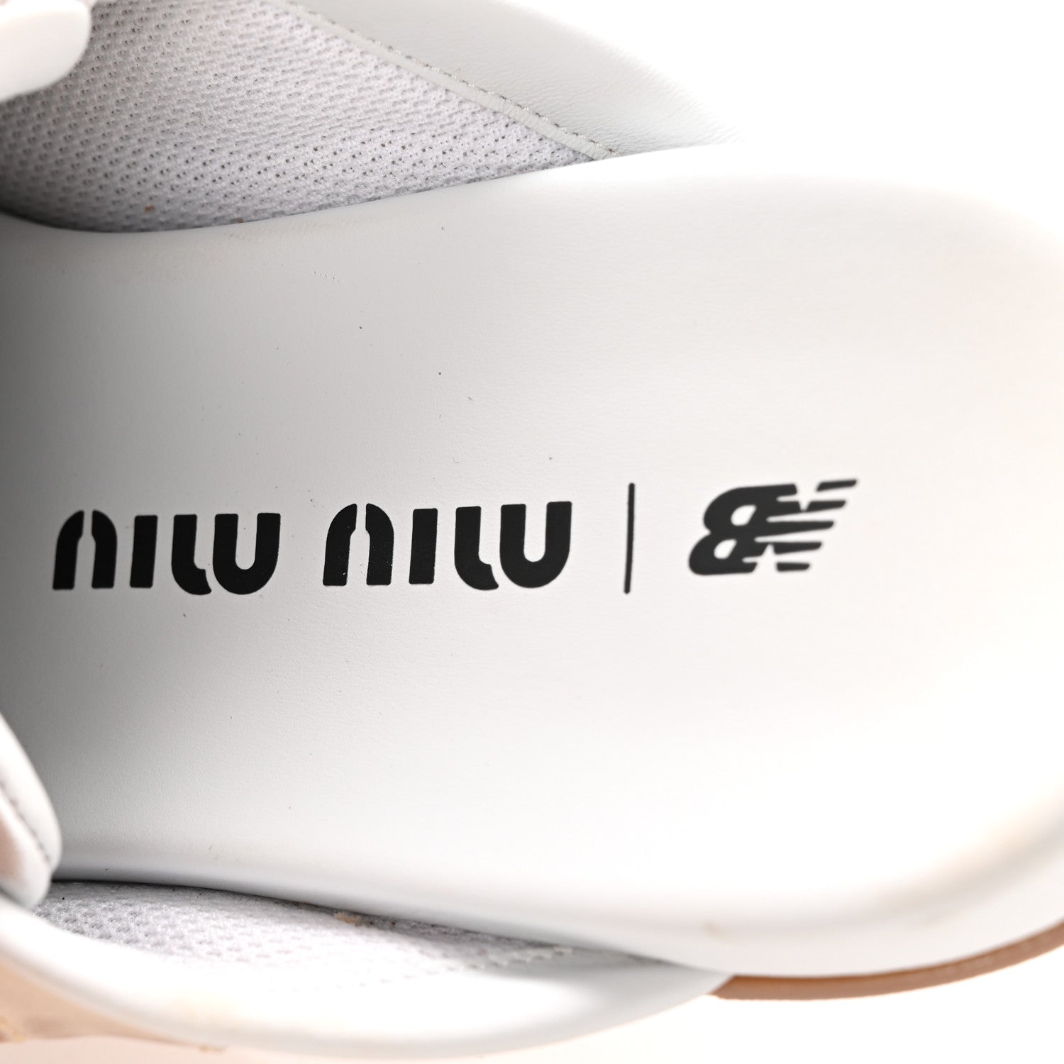 Miu Miu X NEW BALANCE Bleached Calfskin 530 SL Slip-On Sneakers Mules 35.5 Travertine Grey White 8 of 9