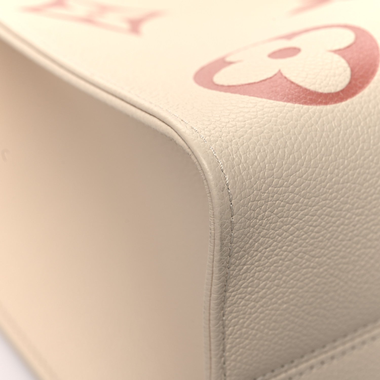 Louis Vuitton Empreinte Monogram Giant Onthego MM Creme Rose Trianon 10 of 11