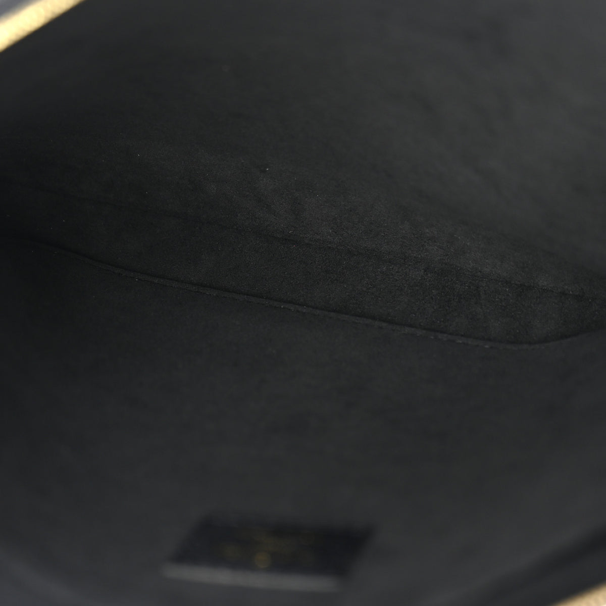Louis Vuitton Monogram Daily Pouch Black 5 of 7