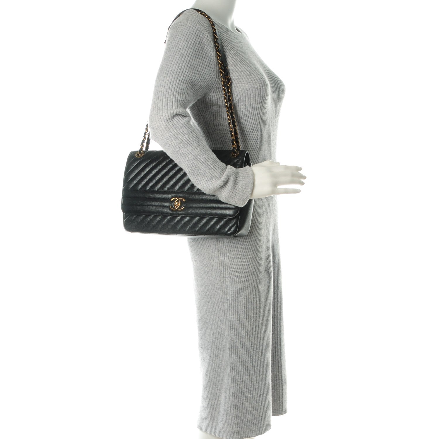 Chanel Shiny Goatskin Diagonal Quilted Medium Flap Black 2 of 8