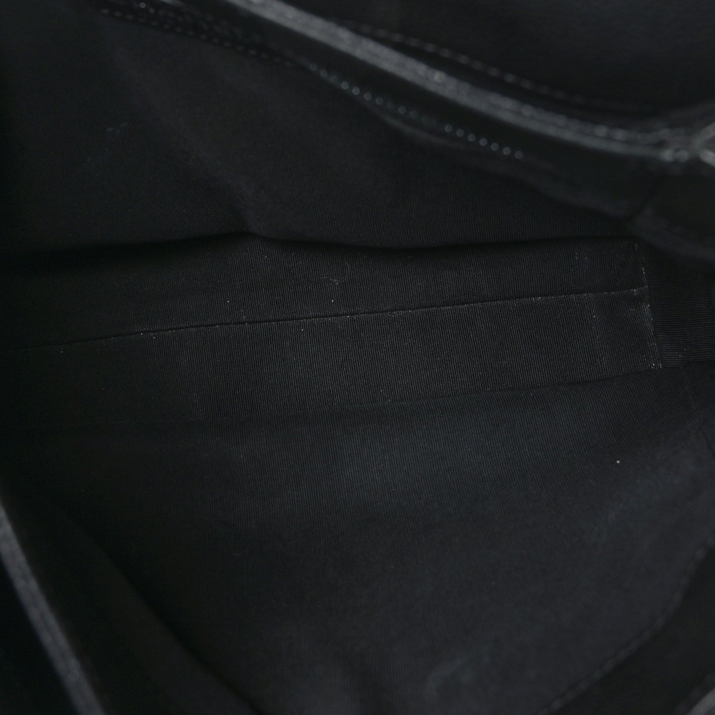 Caviar Quilted Medium Rock In Rome Single Flap Black