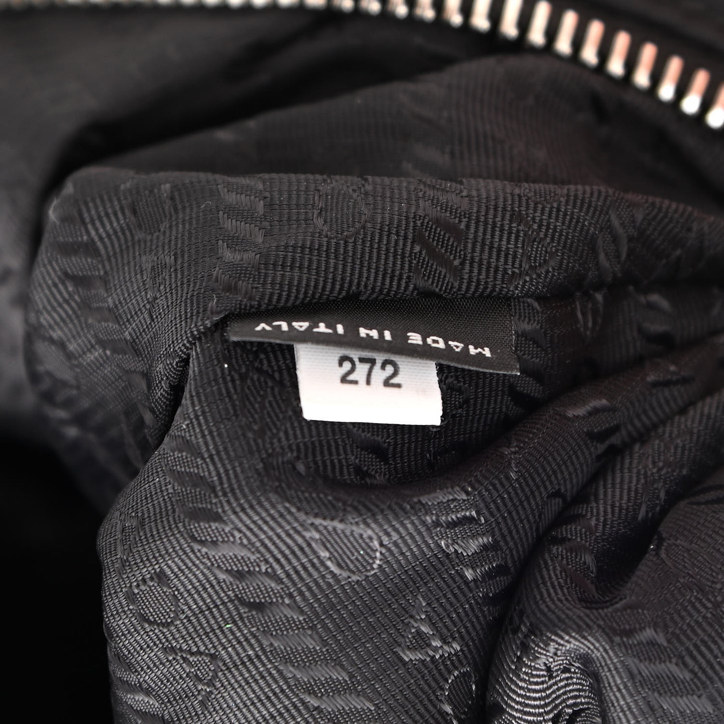 Tessuto Nylon Saffiano Re-Edition 2006 Shoulder Bag Black