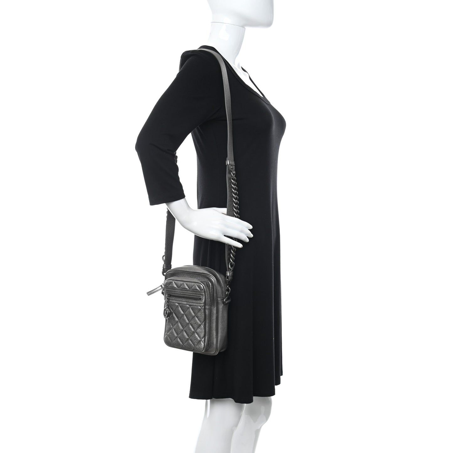 Calfskin Business Trip Vertical Camera Case Silver