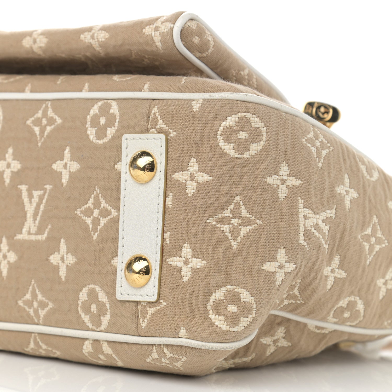 Louis Vuitton Monogram Sabbia Cabas MM White 10 of 15