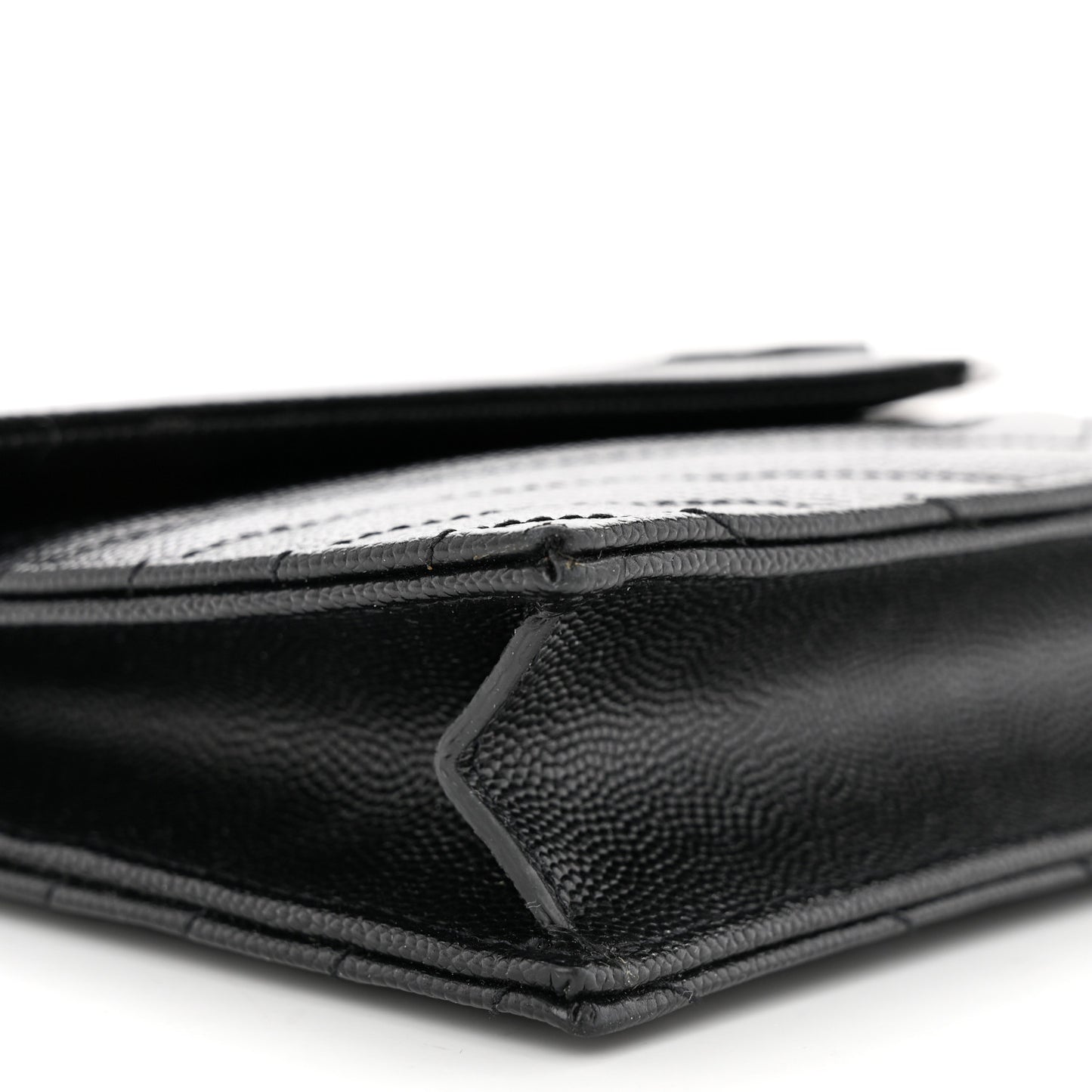 Grain De Poudre Matelasse Chevron Monogram Monochrome Envelope Chain Wallet Black