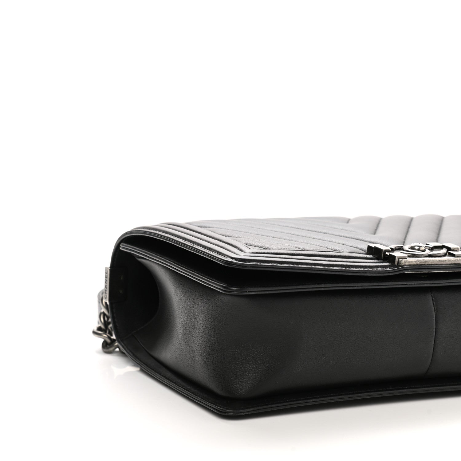 Chanel Calfskin Chevron Quilted New Medium Boy Flap Black 9 of 10