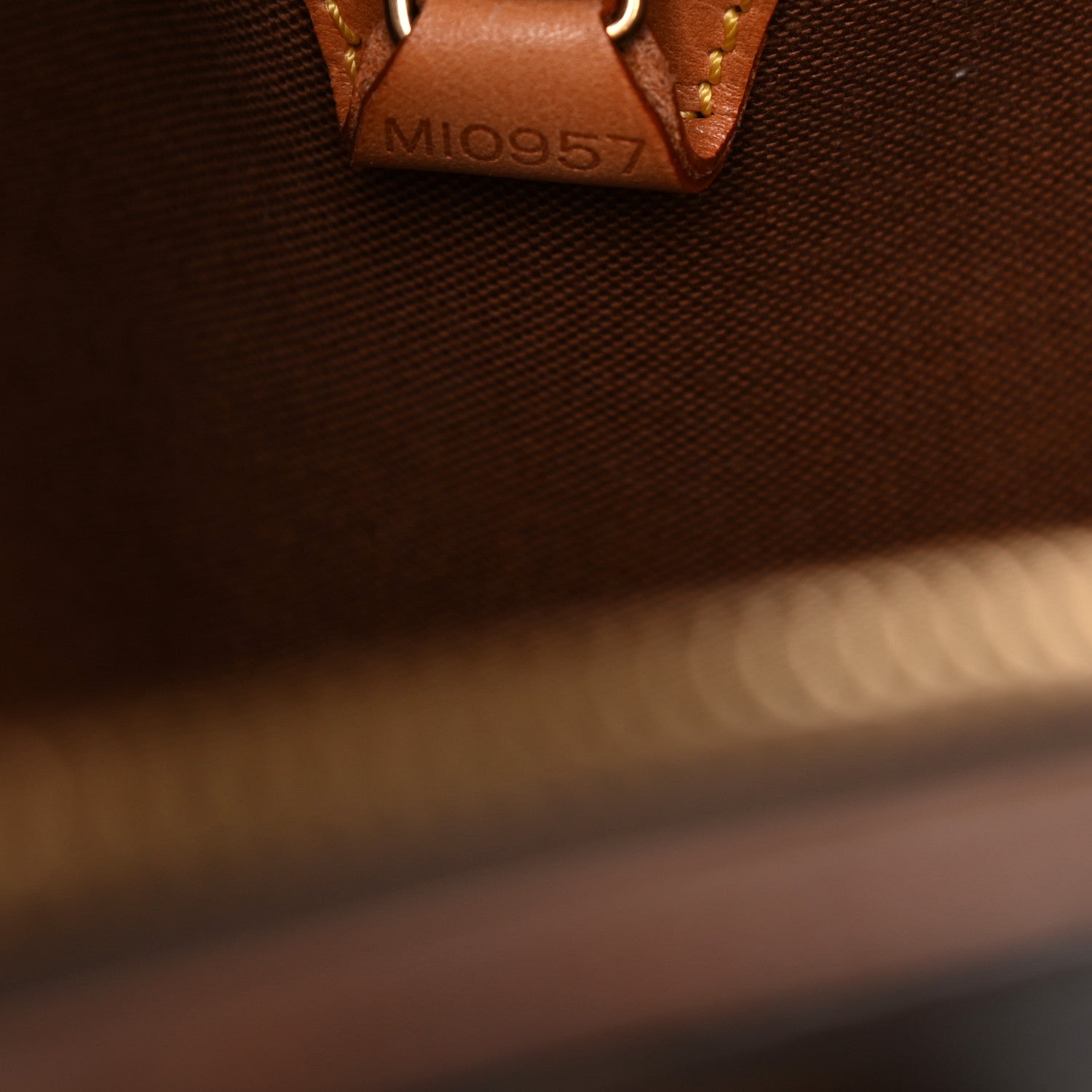 Louis Vuitton Monogram Ellipse PM 6 of 14