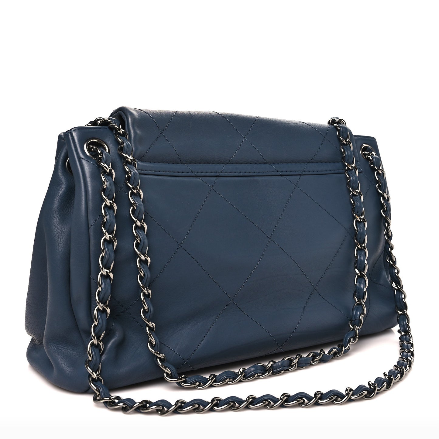 Washed Calfskin Quilted Hamptons Flap Bag Blue