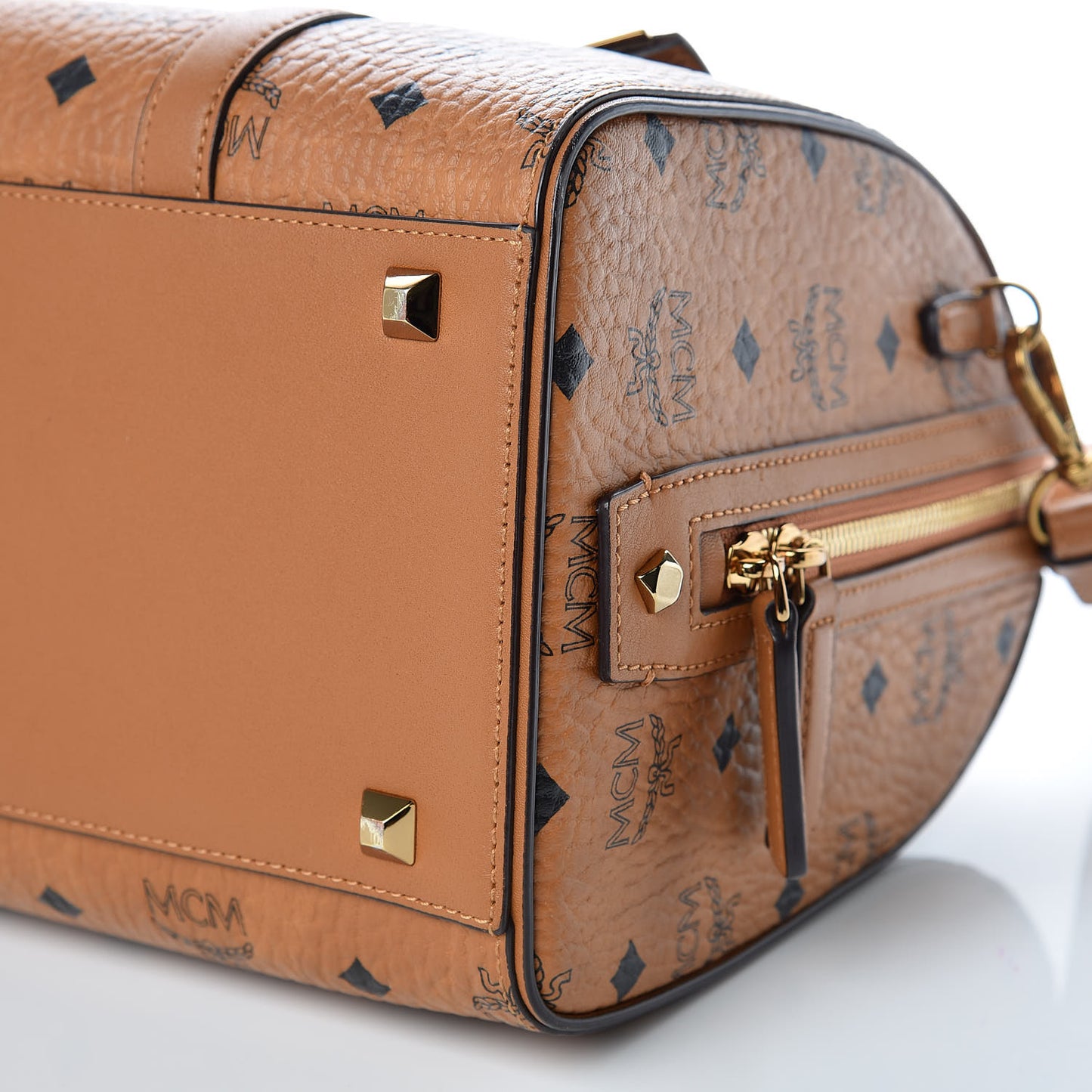 Visetos Medium Boston Bag Cognac