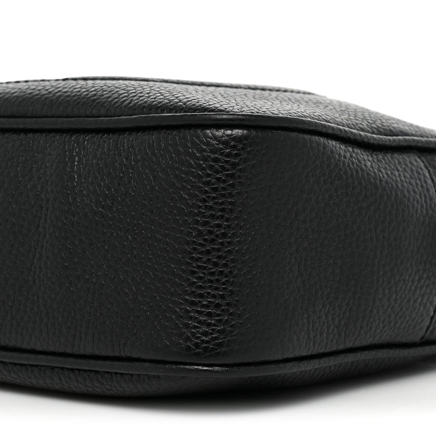 Pebbled Calfskin Small Soho Disco Bag Black