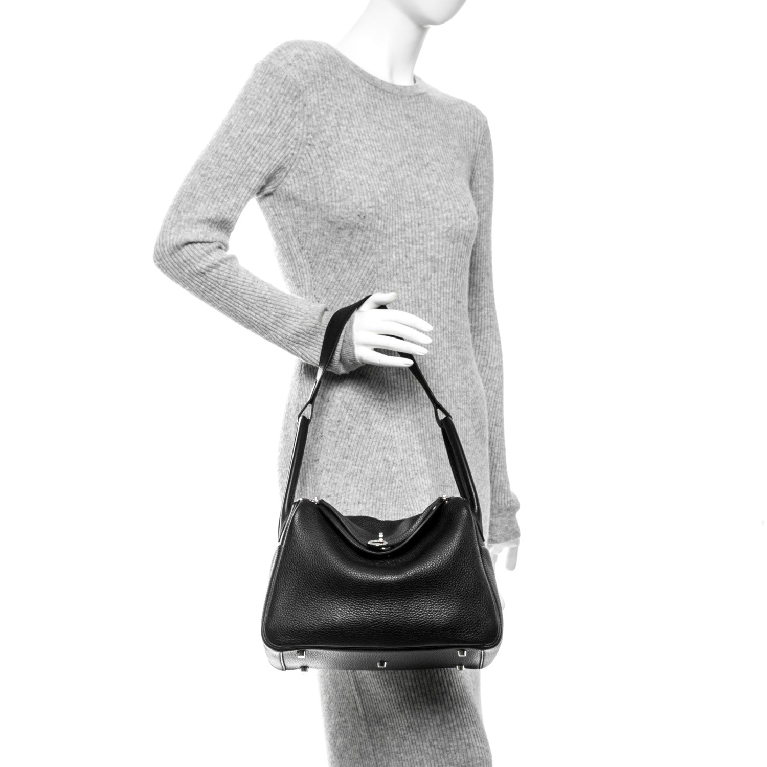 Hermes Taurillon Clemence Lindy 30 Black 2 of 7
