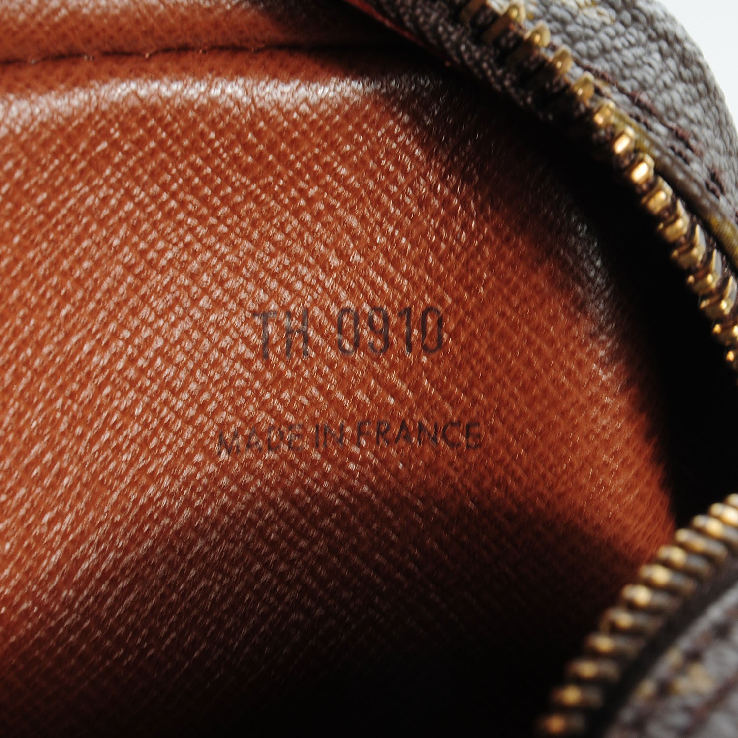 Louis Vuitton Monogram Compiegne 23 Toiletries 7 of 7