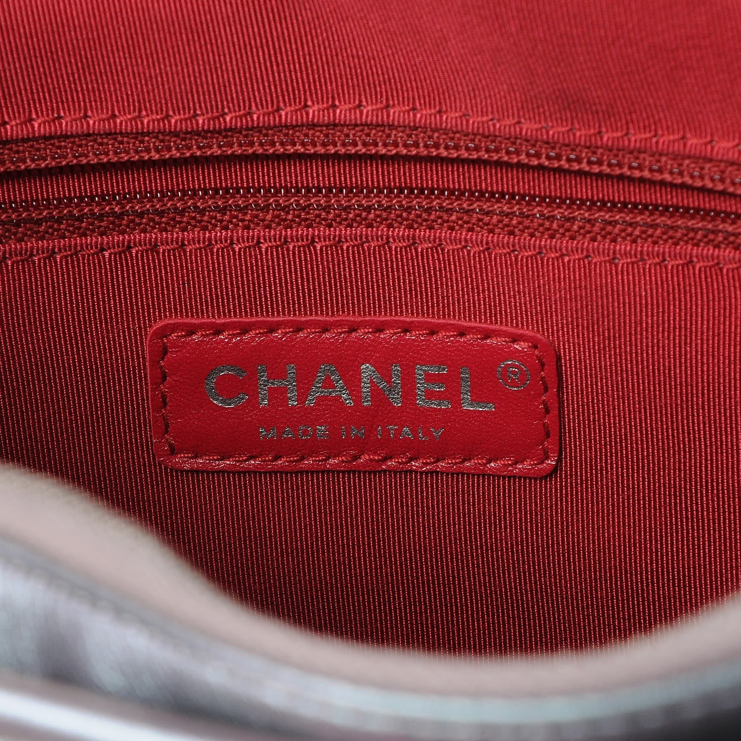 Chanel Iridescent Lambskin Calfskin Quilted Medium Gabrielle Hobo Light Purple 6 of 7