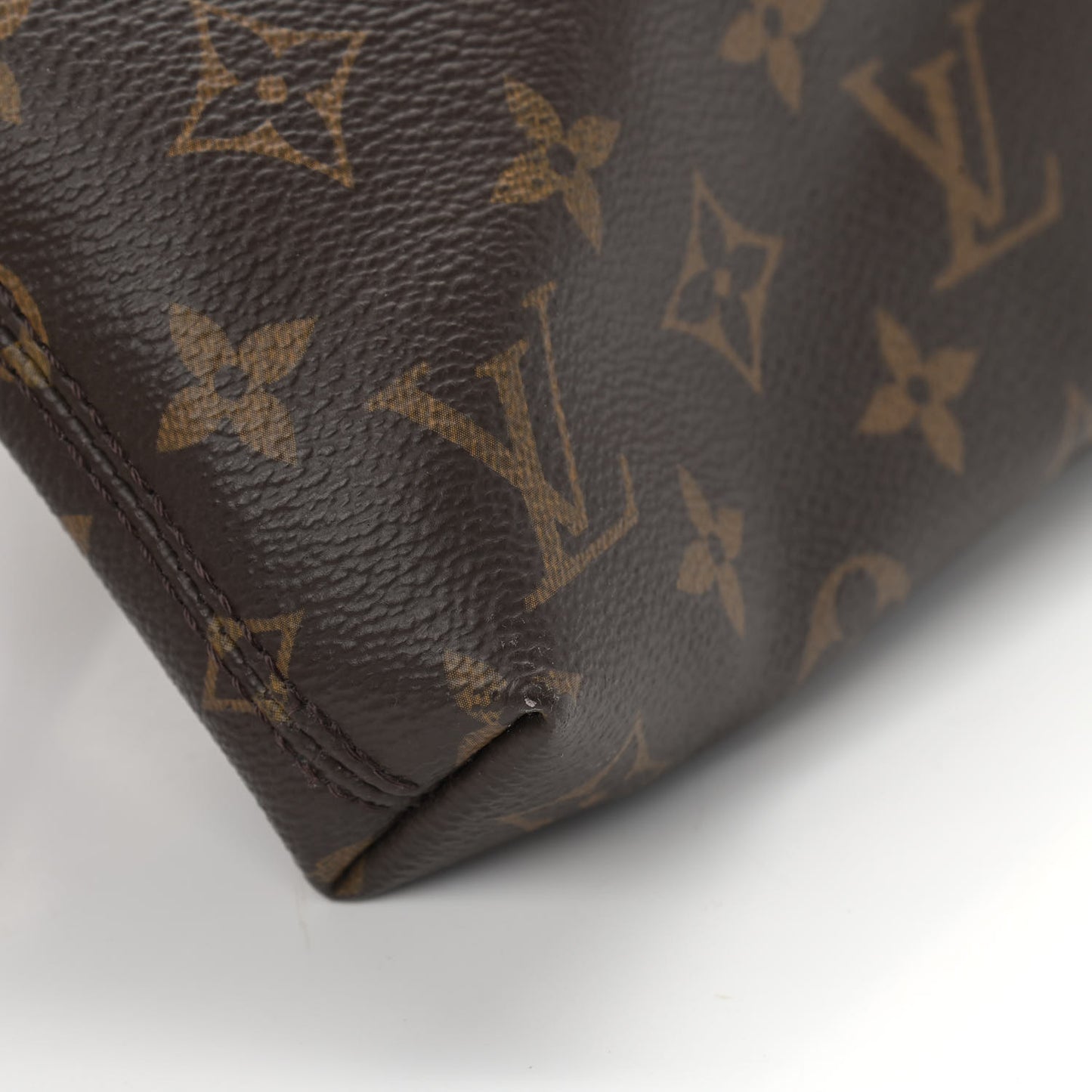 Monogram Carry It