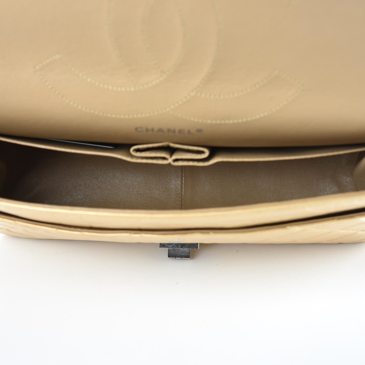 Chanel Metallic Aged Calfskin Quilted 2.55 Reissue 227 Flap Gold 5 of 13