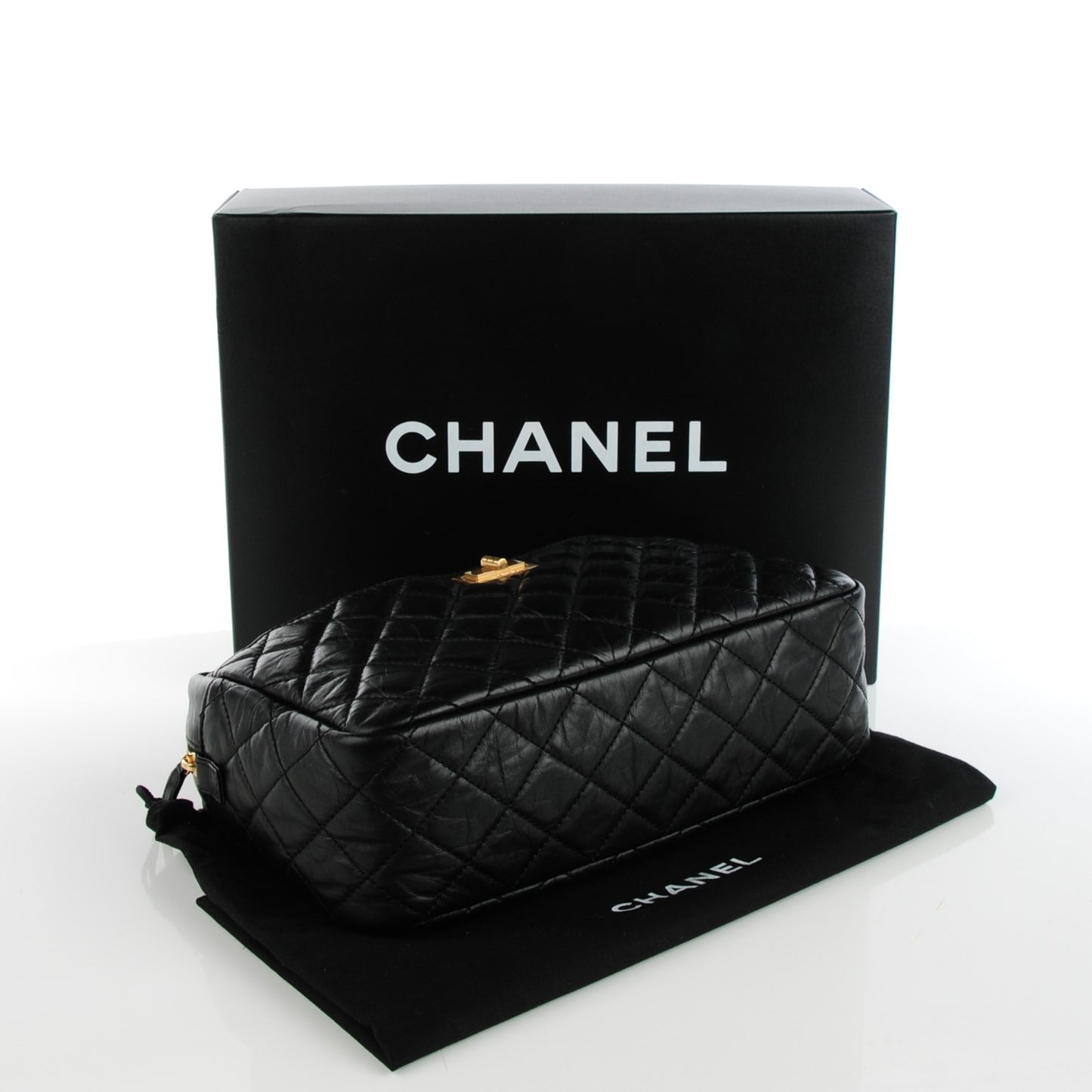 Aged Calfskin Quilted Medium Reissue Camera Case Black