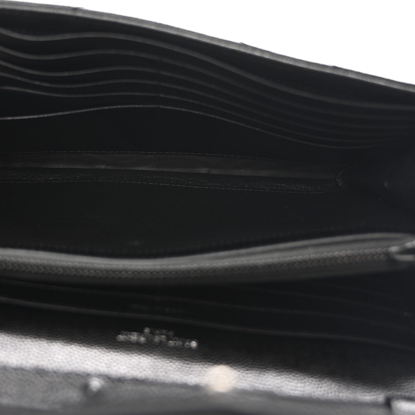 Grain De Poudre Matelasse Chevron Monogram Monochrome Chain Wallet Black