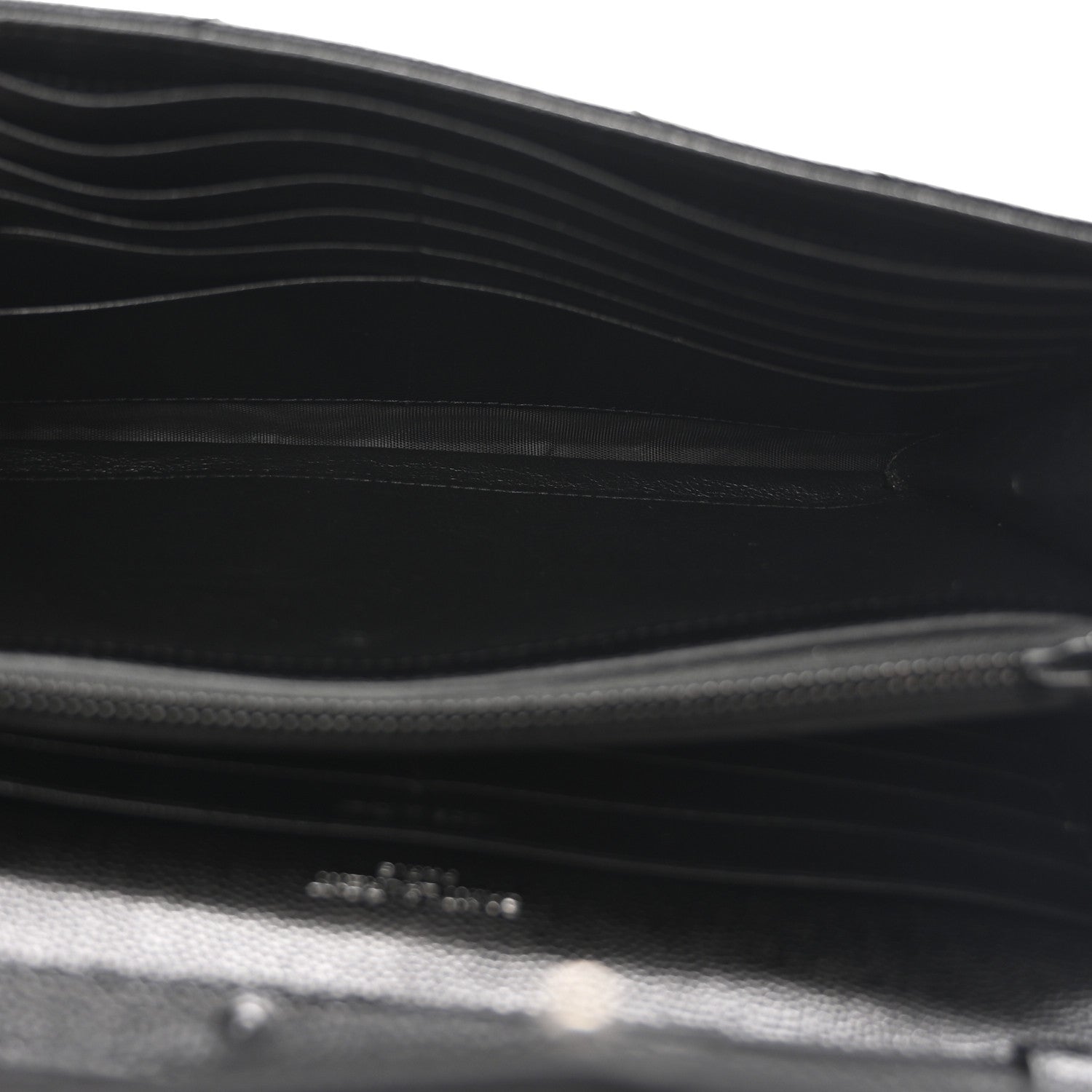 Saint Laurent Grain De Poudre Matelasse Chevron Monogram Monochrome Chain Wallet Black 5 of 12