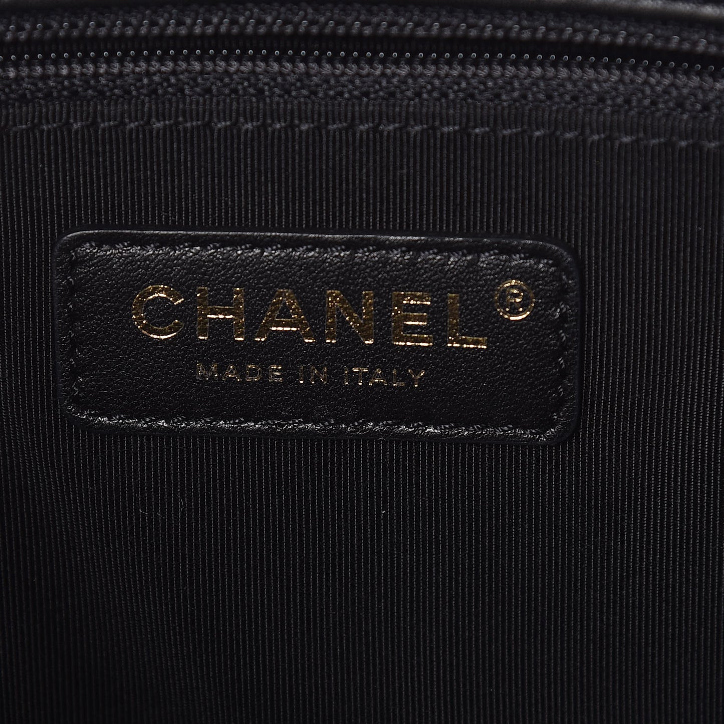 Tweed Medium Pearl Handle Flap Black Ecru