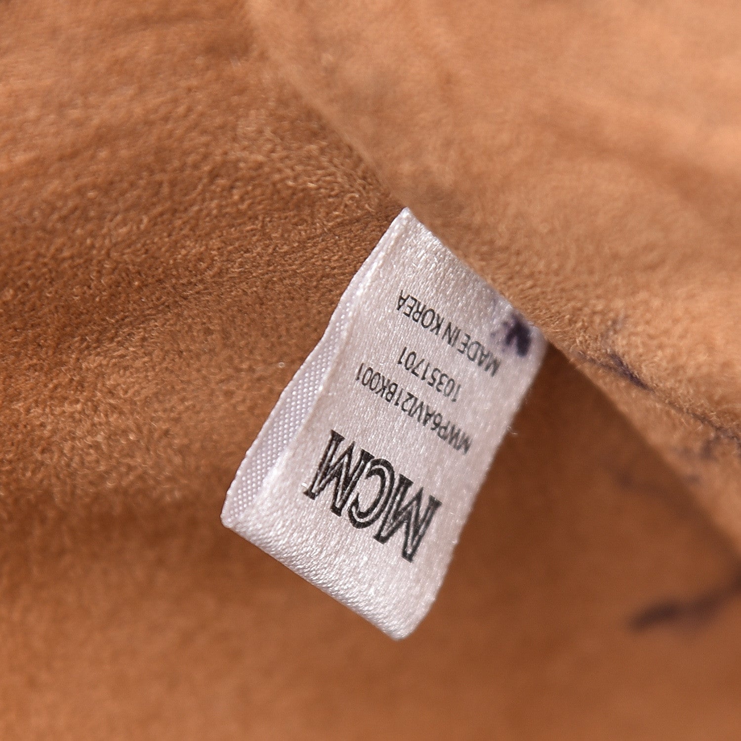 MCM Visetos Large Liz Reversible Shopper Tote Black 17 of 22