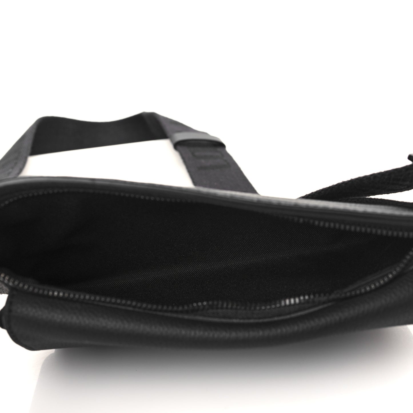Grained Calfskin Aerogram Slingbag Black