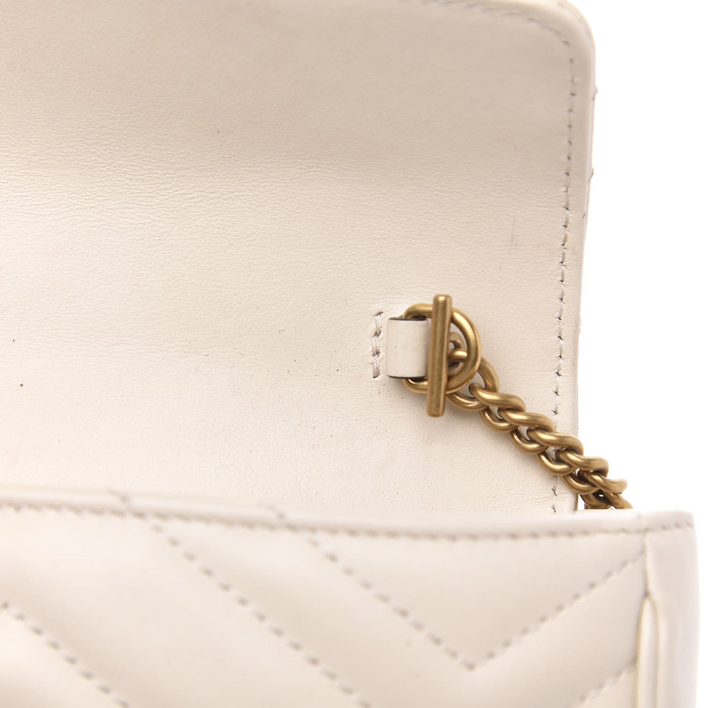 Calfskin Matelasse Super Mini GG Marmont Shoulder Bag White