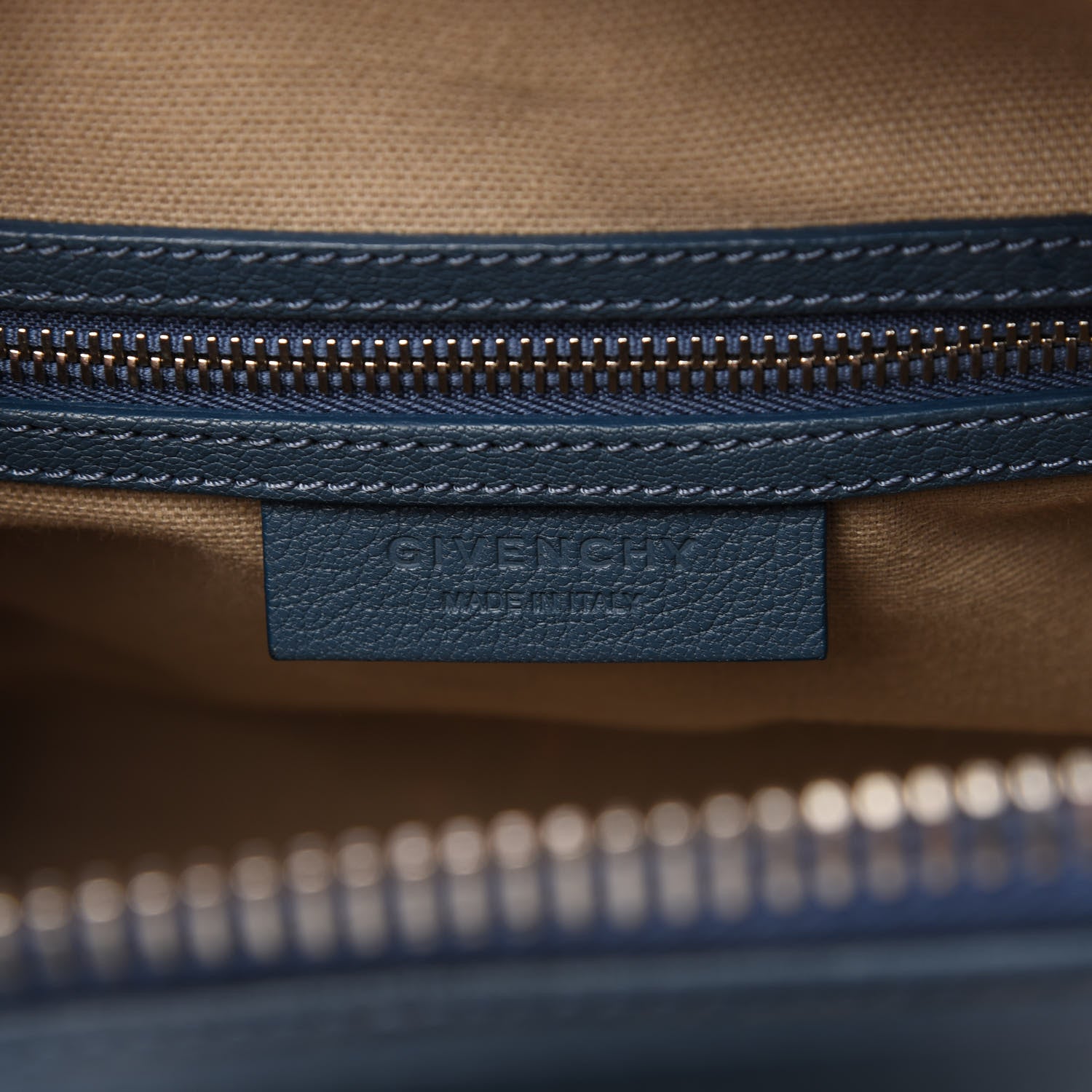 Givenchy Sugar Goatskin Small Antigona Mineral Blue 8 of 10
