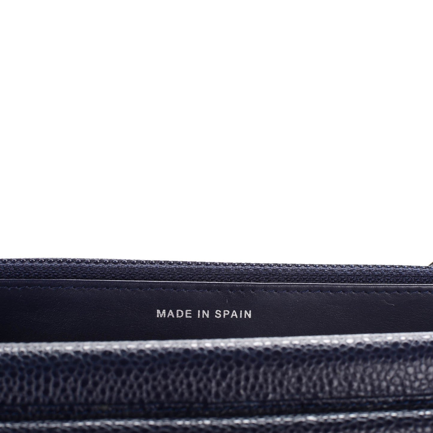 Caviar Quilted Wallet On Chain WOC Navy