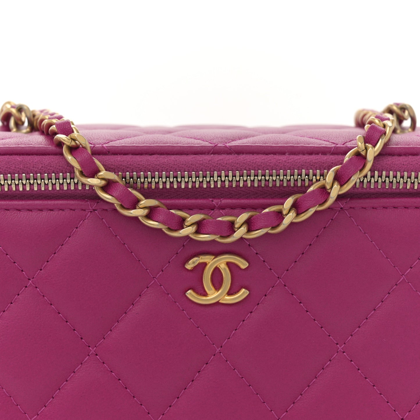 Lambskin Quilted Small Pearl Crush Vanity Case With Chain Fuchsia