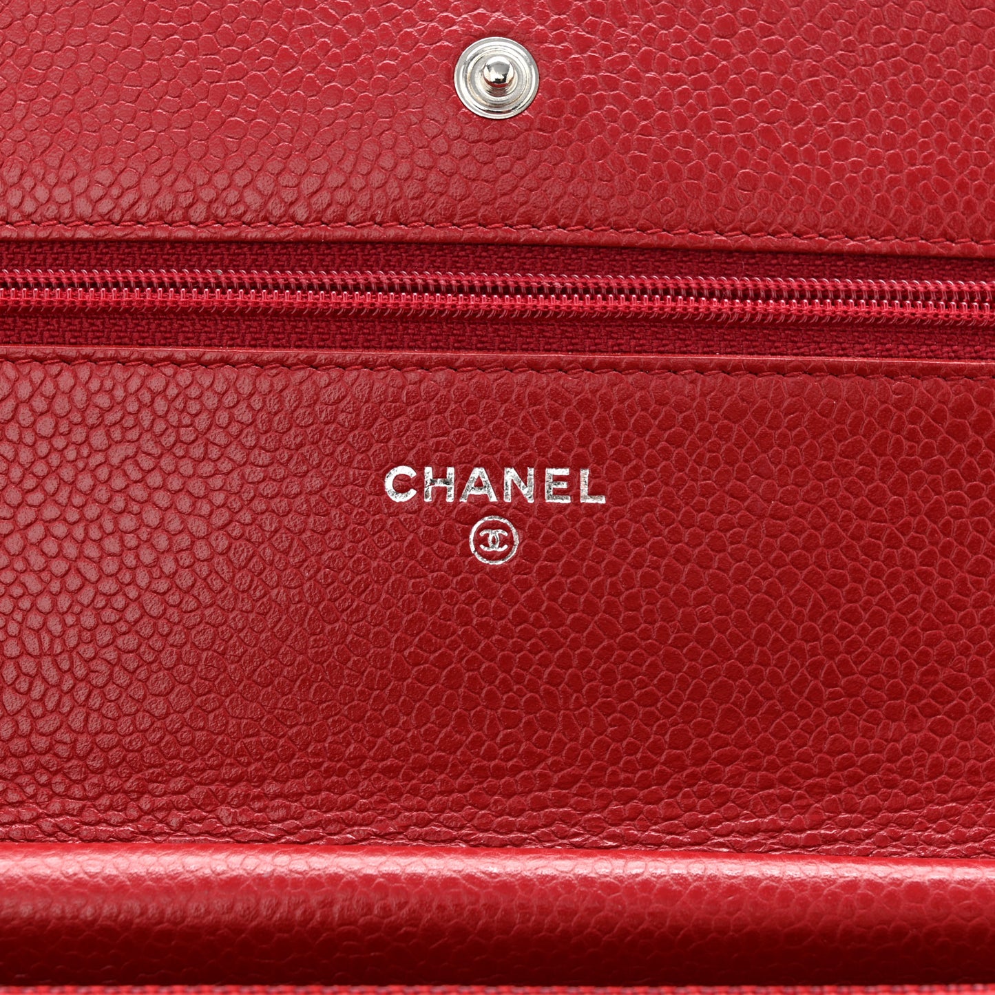 Caviar Quilted Wallet On Chain WOC Red