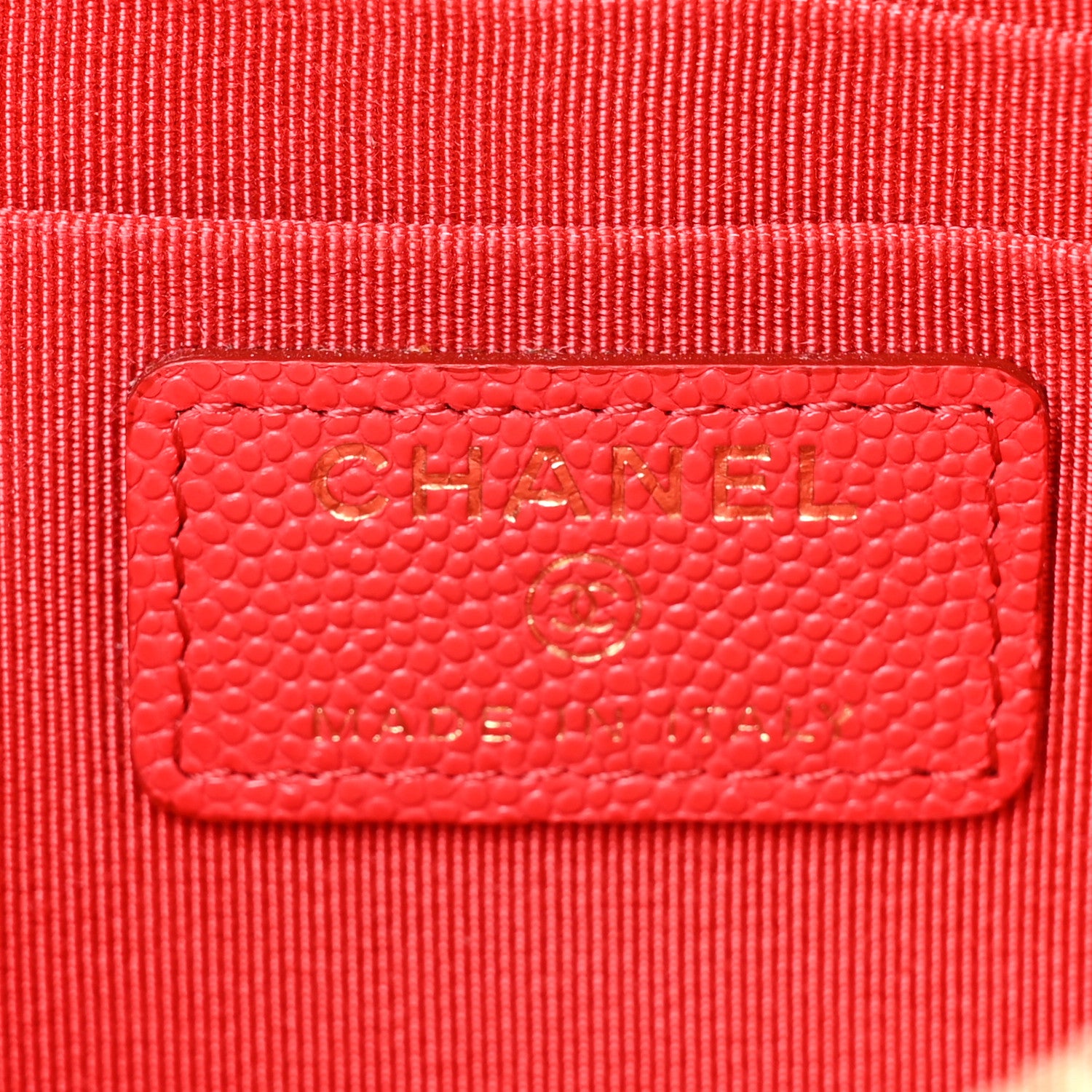 Chanel Shiny Caviar Quilted Cosmetic Case Red 6 of 9