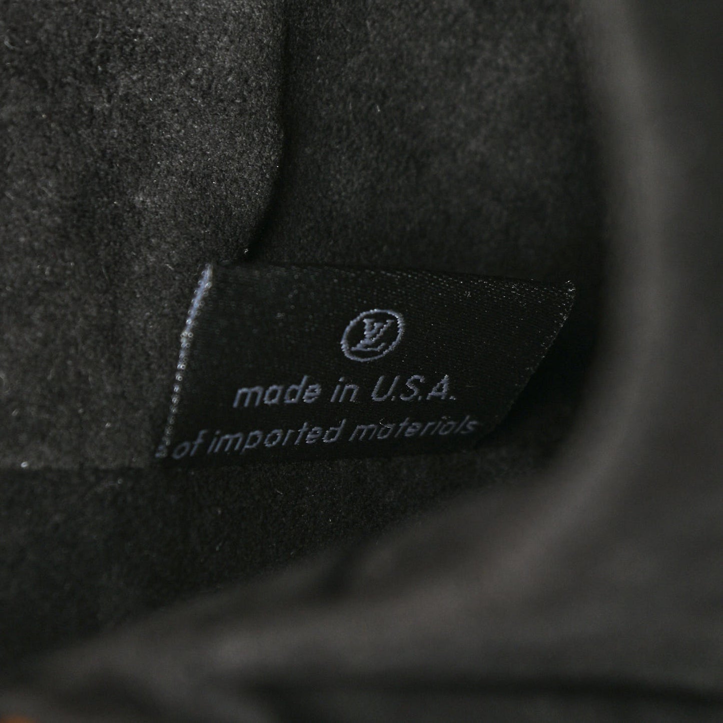 Reverse Monogram Pochette Metis