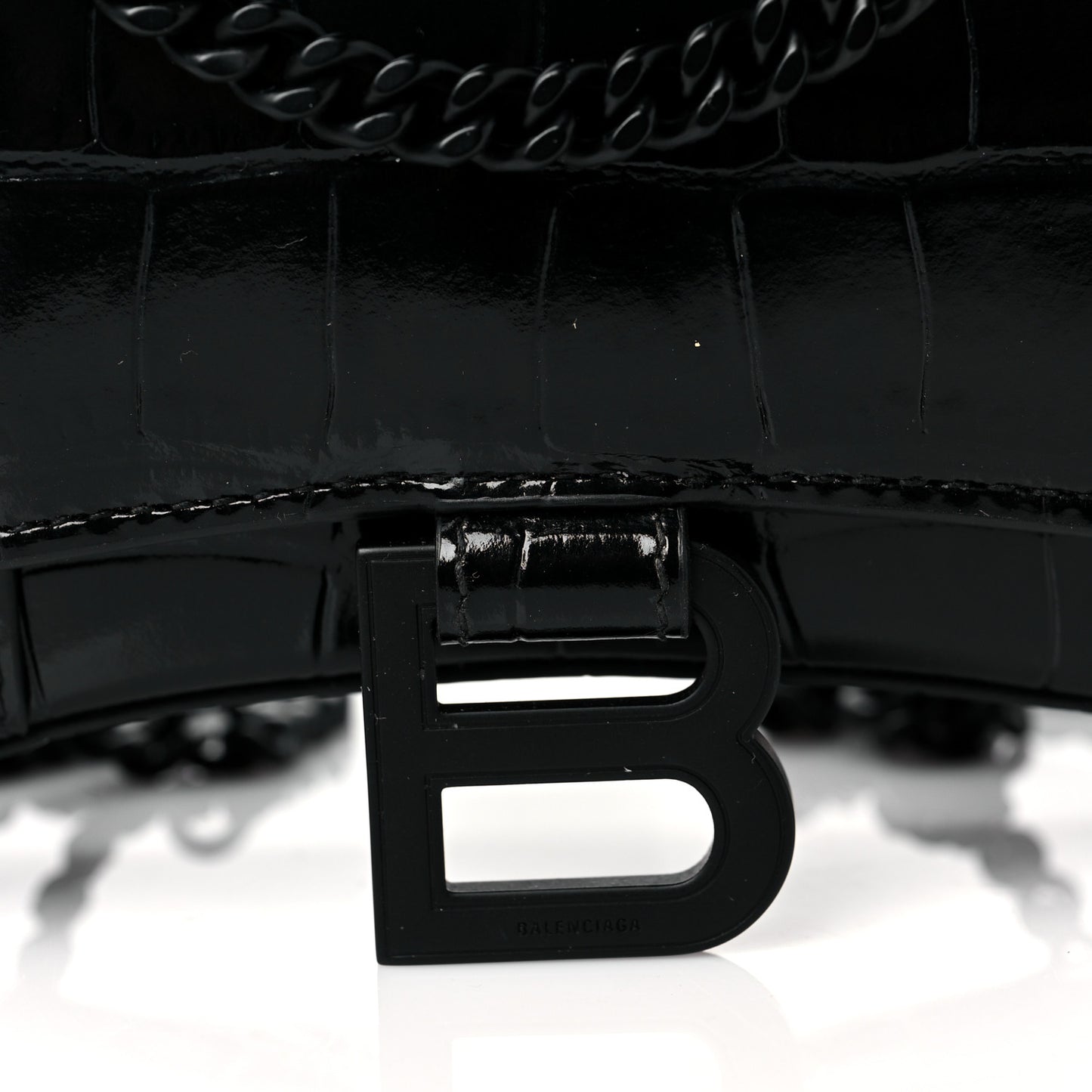 Shiny Calfskin Monochrome Crocodile Embossed Hourglass Chain Bag Black