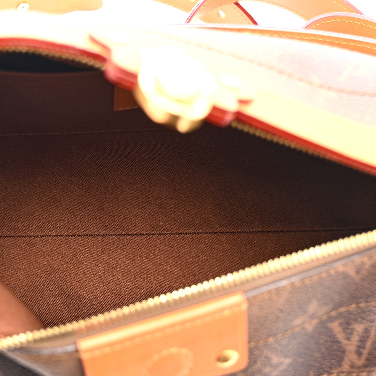 Louis Vuitton Monogram Soul Trunk East West 5 of 9
